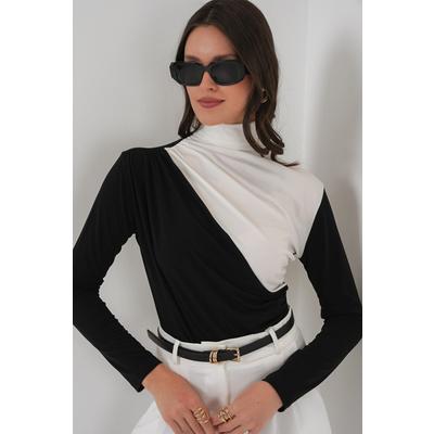 940 Büzgü Detaylı Sandy Bluz - Siyah
