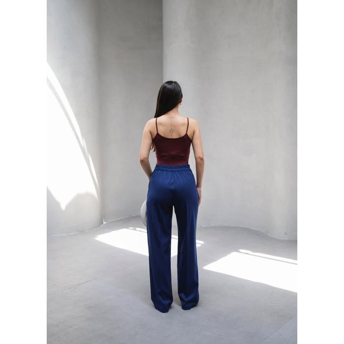 Arkasi Lasti̇kli̇ Pi̇leli̇ Dökümlü Wide Leg Pantolon