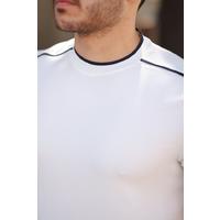 Erkek Omuzlar çizgi Detaylı Kısa Kollu T-shirt