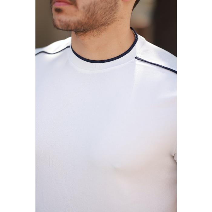 Erkek Omuzlar çizgi Detaylı Kısa Kollu T-shirt