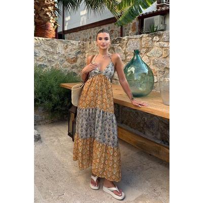 Frida Desenli Sırt Dekolteli Elbise 2620-08