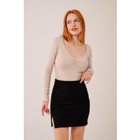 Geniş Yaka Krem Basic Body Bluz