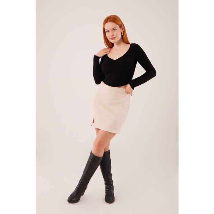 Geniş Yaka Siyah Basic Body Bluz