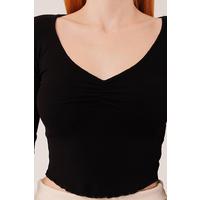Geniş Yaka Siyah Basic Body Bluz