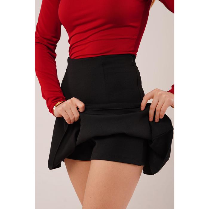 İçi Şortlu Siyah Mini Etek