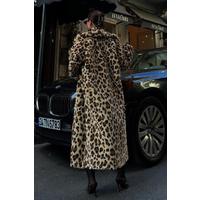 Leopar Desenli İçi Astarlı Peluş Kaban 7065
