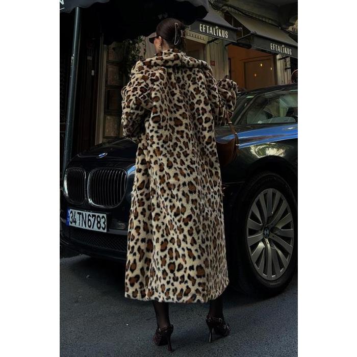 Leopar Desenli İçi Astarlı Peluş Kaban 7065