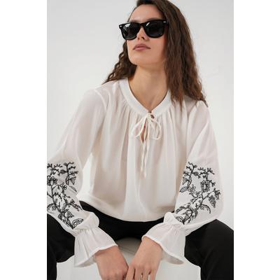 Nakışlı Örme Bluz 941 - Beyaz