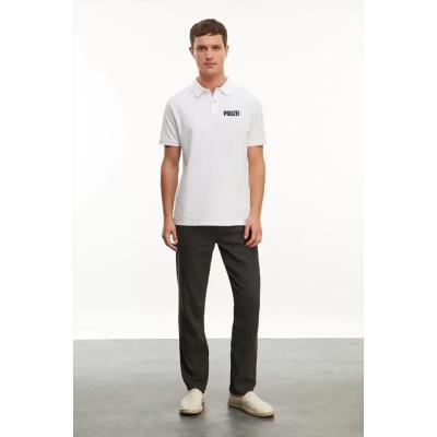 Yakası Düğmeli Yakalı Pike Baskılı T-Shirt - Beyaz